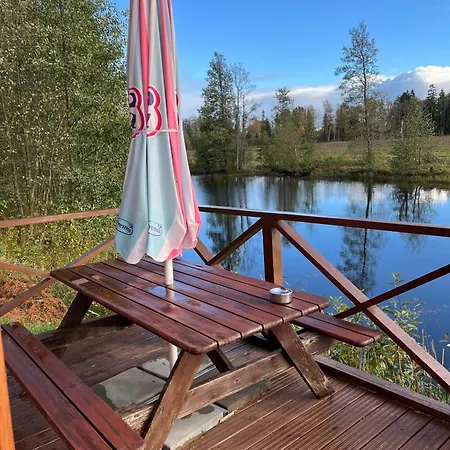 Vikendica Maja Saunaga Kahele Arturis