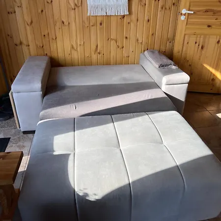 Maja Saunaga Kahele Arturis * Romeda