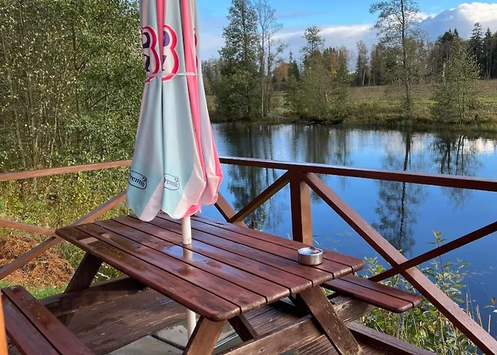 펜션 Maja Saunaga Kahele Arturis